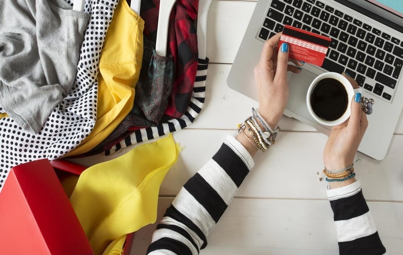 Everything you need to know before buying women clothes online